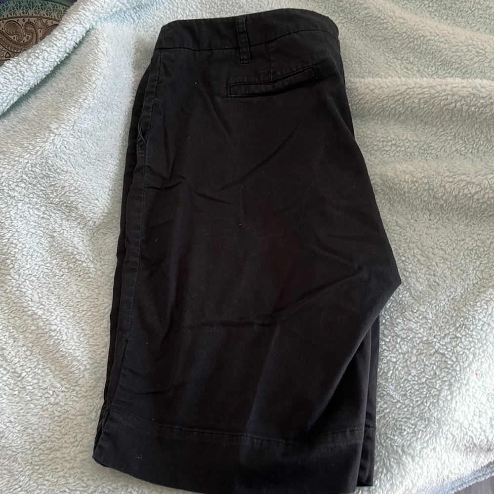 BLACK SHORTS - Picture 2 of 2
